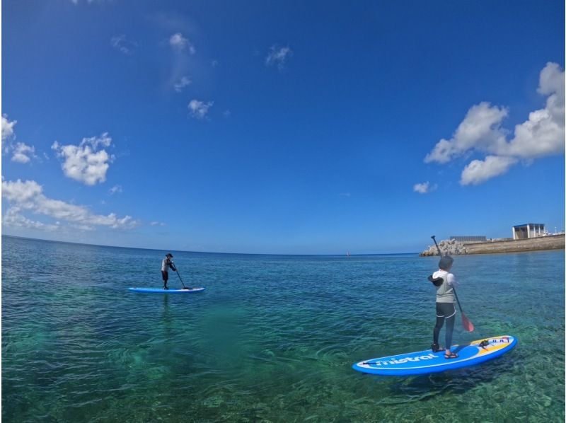 [Okinawa, Kadena] Beginners welcome! Private tour for one group! Secret Beach SUP tour! Make the best memories in the beautiful sea of the west coast ♪の紹介画像