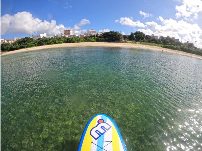 [Okinawa, Yomitan Village] Beginners welcome! One group fully reserved, free photos! Secret Beach SUP & Snorkeling Tour! Make the best memories in the beautiful sea of the west coast ♪の紹介画像