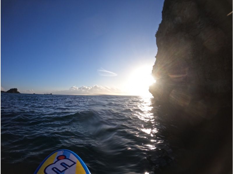 [Okinawa, Uruma City] Beginners welcome! Private tour for one group! Sunrise SUP tour! Make the best memories at the remote beach on the east coast♪の紹介画像