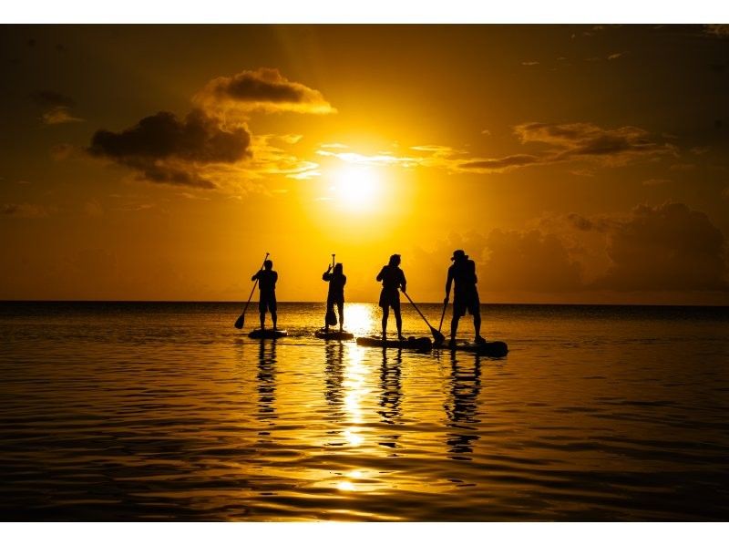 【少人数制/SUP・カヌー】石垣島初！極上サンセット＆マングローブドローン・一眼レフ撮影付『橙色に染まる海と熱帯雨林』島人プロカメラマン案内の紹介画像