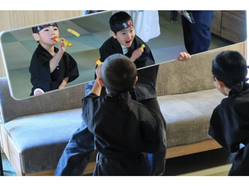 [Tokyo, Asakusa] <Ninja Experience> Try your hand at shuriken, blowguns, sneaking around, and more - become a ninja!の紹介画像