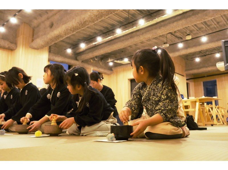 [Tokyo, Asakusa] <Japanese sweets and tea ceremony experience in yukata> Wear a yukata and experience making delicate Japanese sweets and tea ceremonyの紹介画像