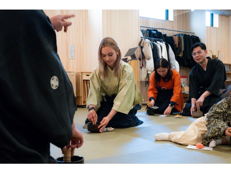 [Tokyo, Asakusa] <Japanese sweets and tea ceremony experience in yukata> Wear a yukata and experience making delicate Japanese sweets and tea ceremonyの紹介画像