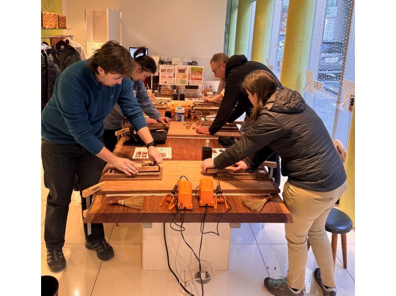 [Ginza, Tokyo]Experience making chopsticks using a plane!  NEW OPENING on 12/10!