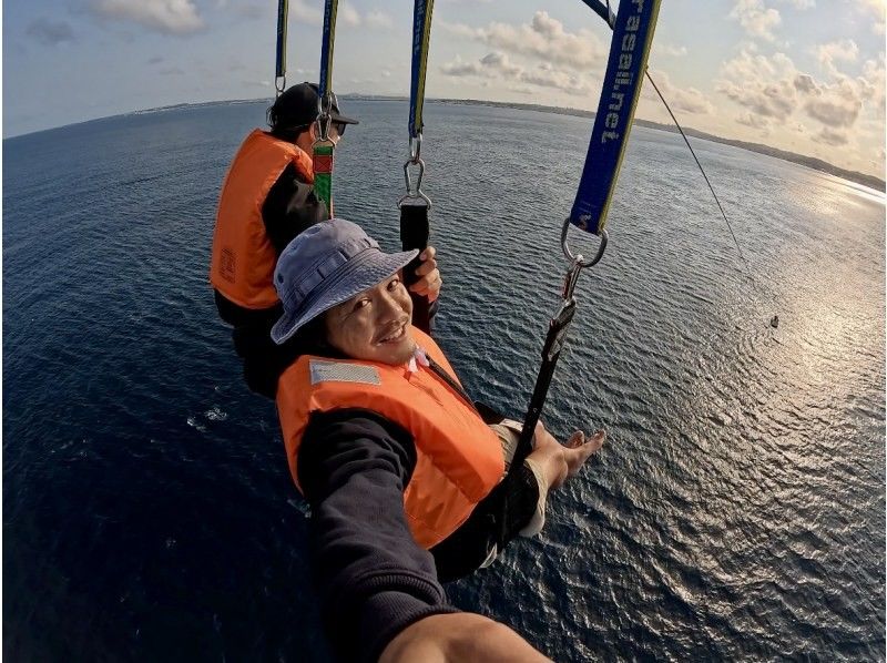 【宜野湾マリーナ発】 ★２００m ★  360度ぜんぶ絶景 パラセーリング 空と海を繋ぐ、究極のフライト体験！の紹介画像