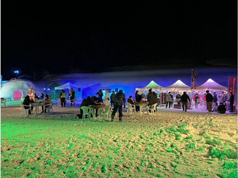 【1st Feb.】Akita-Yuzawa: Winter night with Giant icicles and Mini iglooの紹介画像