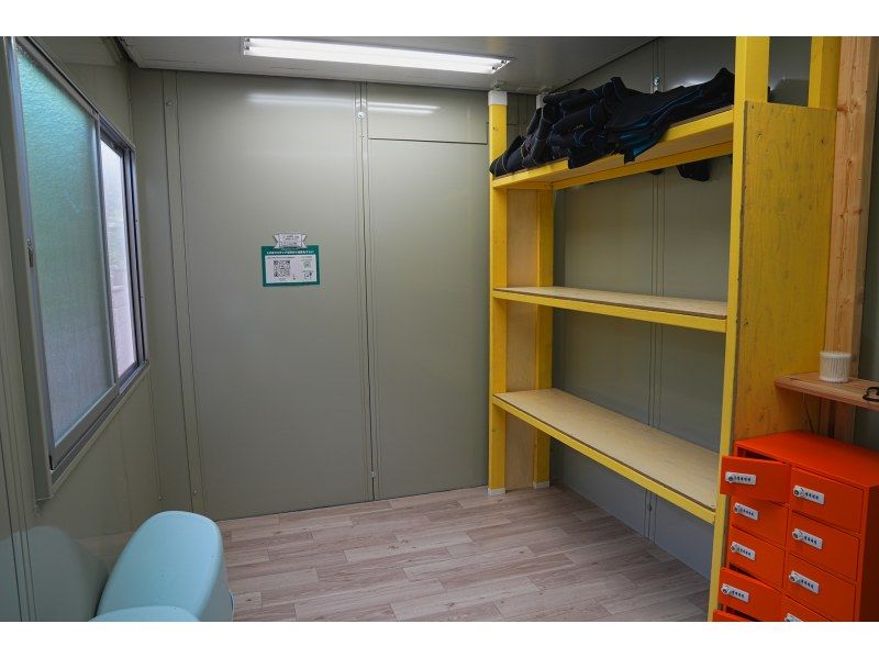 【埼玉・長瀞レイクSUP】自然に囲まれた静かな湖でのんびりSUPでクルージング！静かな湖で&ldquo;ととのう&rdquo;水上チル時間♪駅から徒歩約3分♪の紹介画像