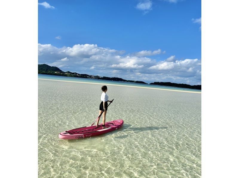 ★学割★【絶景！ 川平湾SUP！】真っ白な砂浜の川平湾を堪能★石垣島NO,1絶景スポット★家族割★当日OK【2時間】送迎・機材・写真無料！の紹介画像