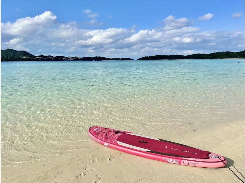 ★学割★【絶景！ 川平湾SUP！】真っ白な砂浜の川平湾を堪能★石垣島NO,1絶景スポット★家族割★当日OK【2時間】送迎・機材・写真無料！の紹介画像