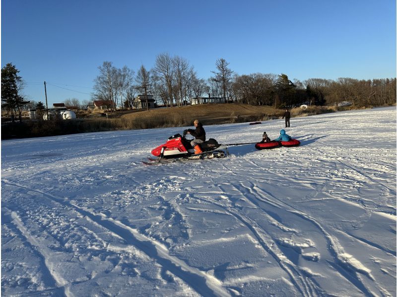 [Hokkaido, Tokachi] An exciting tube experience! [Snow rafting] Have fun at Sasatanuma, a lake shaped like Hokkaido!の紹介画像