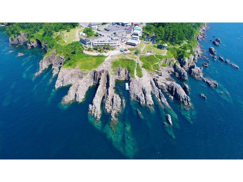 [Mikuni Town, Fukui Prefecture] Enjoy the spectacular view of Tojinbo from a bird's eye view! Virtual flight experience with a drone (from April 2013 onwards)の紹介画像