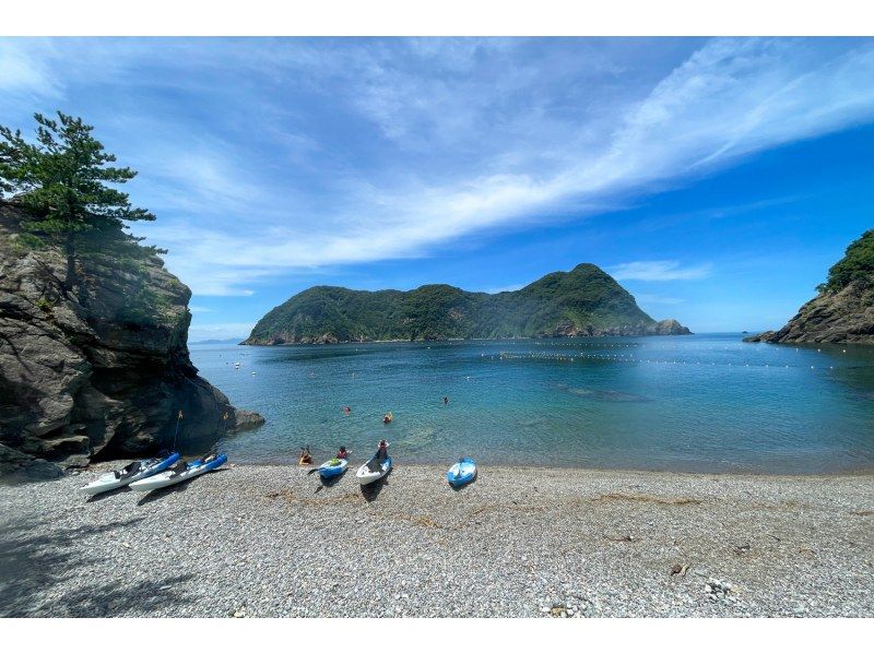 【若狭・常神半島】青の洞窟 SUPツアー《1日限定4組》《青の洞窟でSUP＆シュノーケリングを満喫！》の紹介画像