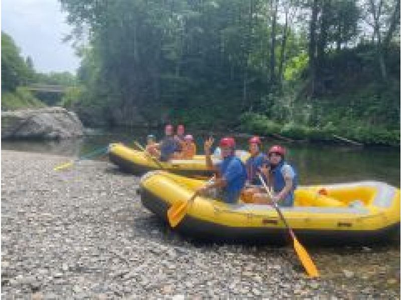 [Hokkaido, Minamifurano] Sorachi River Kids Rafting ♪ Free photo data! OK for ages 3 and up!の紹介画像