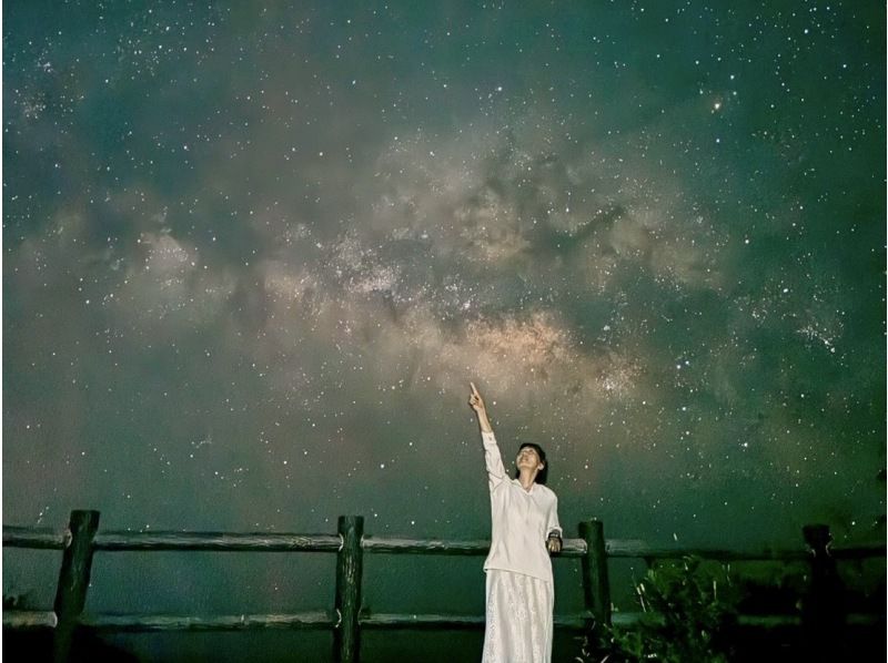 【宮古島/可接送】★可當天預約★【深受孩子們喜愛!熱帶星空×叢林夜遊】☆100%邂逅椰子蟹☆也可拍攝星空☆の紹介画像