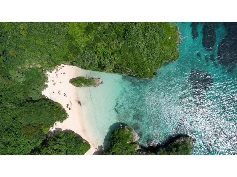 新プラン☆宮古島/ボートツアー【サンゴの楽園とミガメが待つ冒険の旅】旅の思い出をワンランク上にしたいアナタにおすすめ！ドローン撮影込み。の紹介画像