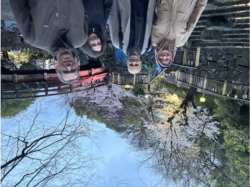 【東京・王子】歴史ある重要文化財の酒蔵を見学、音無川で桜鑑賞、飛鳥山のレストランで唎酒ランチ、オリジナル酒枡のお土産付き！の紹介画像