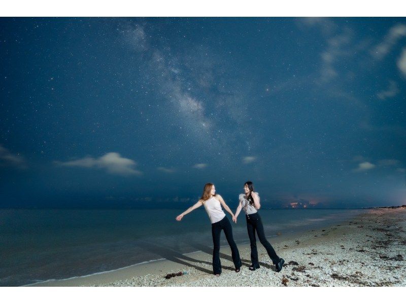 &ldquo;冲绳古利岛&rdquo;热门星空摄影之旅（45-60分钟）&ldquo;每次只接待一组游客，让您安心享受♪&rdquo; 惊叹于无垠的星空！包含超高分辨率摄影和后期处理！の紹介画像