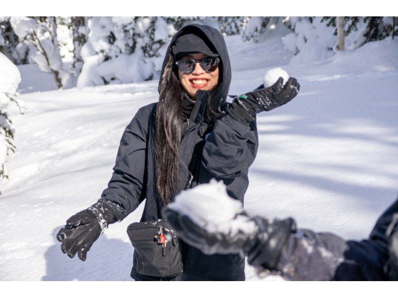 【北海道・富良野】初心者歓迎！スノーシューハイキングツアー！大雪山の秘境体験＆温泉の癒しの紹介画像