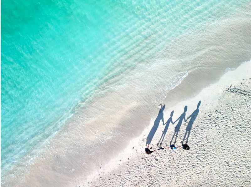 【沖縄・宮古島】 &ldquo;ユニの浜 ドローン撮影ツアー&rdquo; 現役テレビカメラマン！ボートで約5分で上陸！子供料金あり！3歳以下無料！の紹介画像