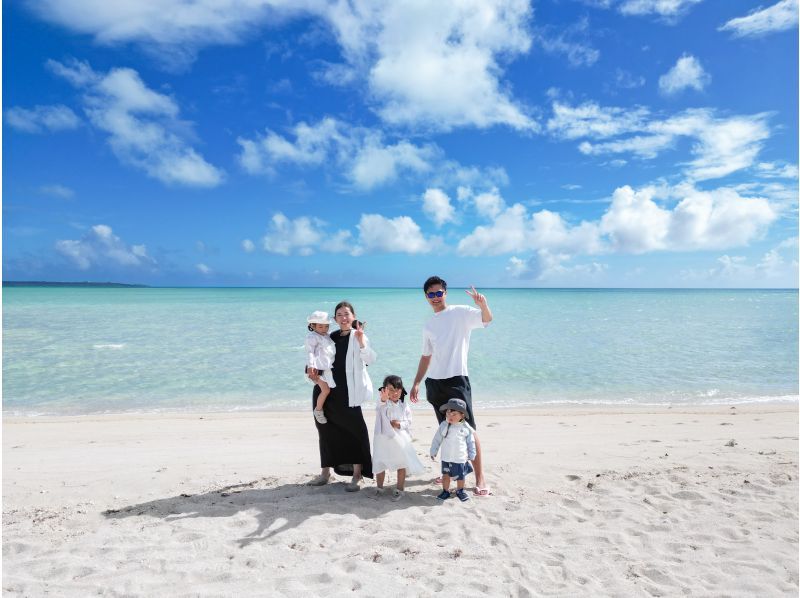 【沖縄・宮古島】 &ldquo;ユニの浜 ドローン撮影ツアー&rdquo; 現役テレビカメラマンが撮影！ボートで約5分で上陸！3歳以下無料！迷ったら弊社へ♪の紹介画像