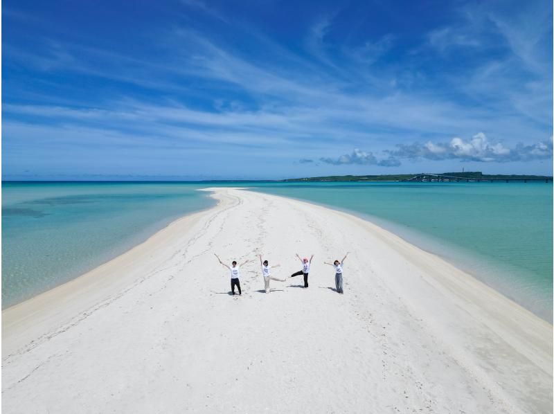 【沖縄・宮古島】 &ldquo;ユニの浜 ドローン撮影ツアー&rdquo; 現役テレビカメラマンが撮影！ボートで約5分で上陸！3歳以下無料！迷ったら弊社へ♪の紹介画像