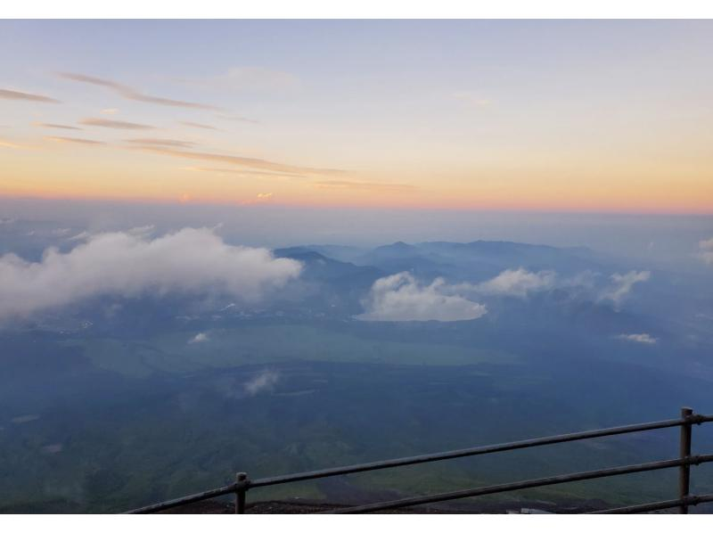 【山梨・富士】東京 新宿発のバスで富士山登山アドベンチャーツアー（2日間）の紹介画像