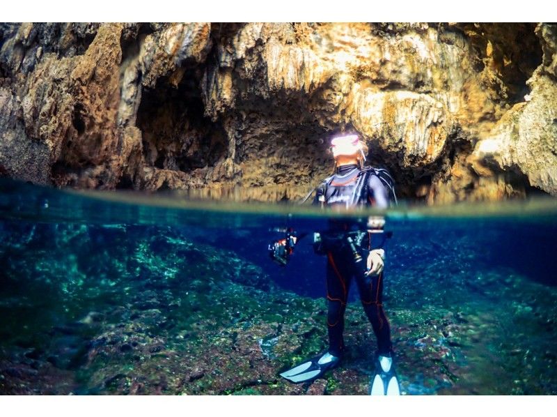 【沖縄・宮古島】地形を潜るFUNダイビング1日ツアー（2DIVE）カメラ・ライト・コンピューター無料レンタル！の紹介画像