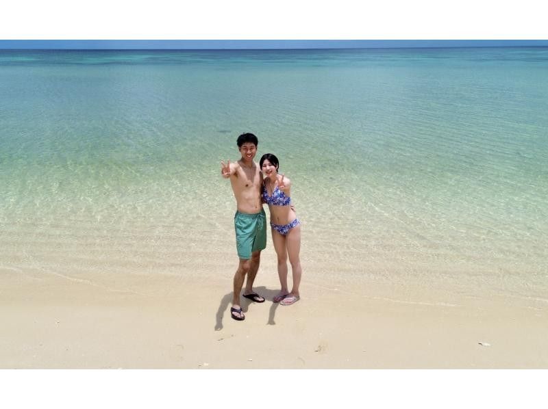 ウミガメ撮影できないと全額返金有【青の洞窟シュノーケル＆川平湾ドローン＆癒しの滝】当日OK！防寒スーツ・ゴープロ・シャワー完備・少人数制の紹介画像