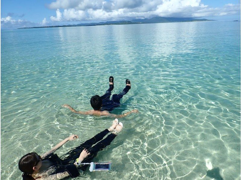 幻の島上陸＆シュノーケリングツアーの紹介画像