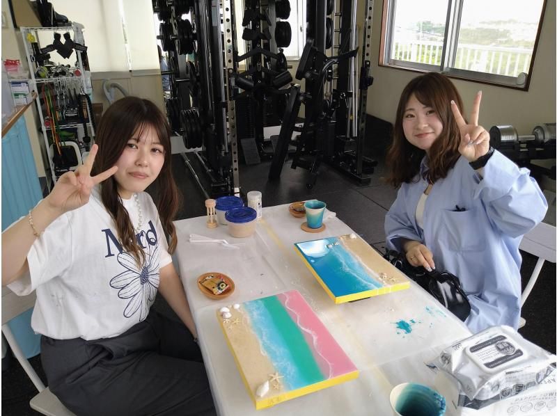 【沖縄・うるま市】初心者大歓迎 ★うるま市観光のすきま時間にレジンアートを体験♪★沖縄旅行の記念に♪の紹介画像