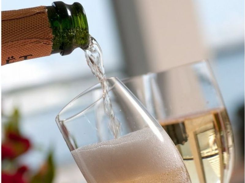 ★4/1～【神戸】12:30出航ランチクルーズ「サンシャインコース」旬野菜・魚＋肉のＷメイン・デザートなど全5品！特別な空間で贅沢フレンチをの紹介画像