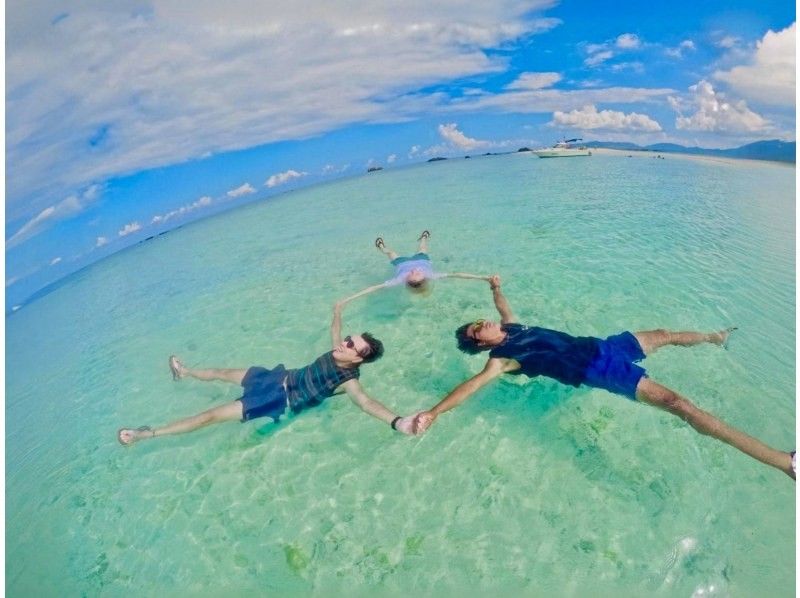 【少人数制満喫プラン】「幻の島」上陸＆美ら海シュノーケリング（GoPro 写真サービス付き）の紹介画像