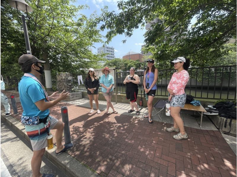 [Yokohama] English guided SUP tour to enjoy the city of Yokohama and the Canal (2 hour course)の紹介画像