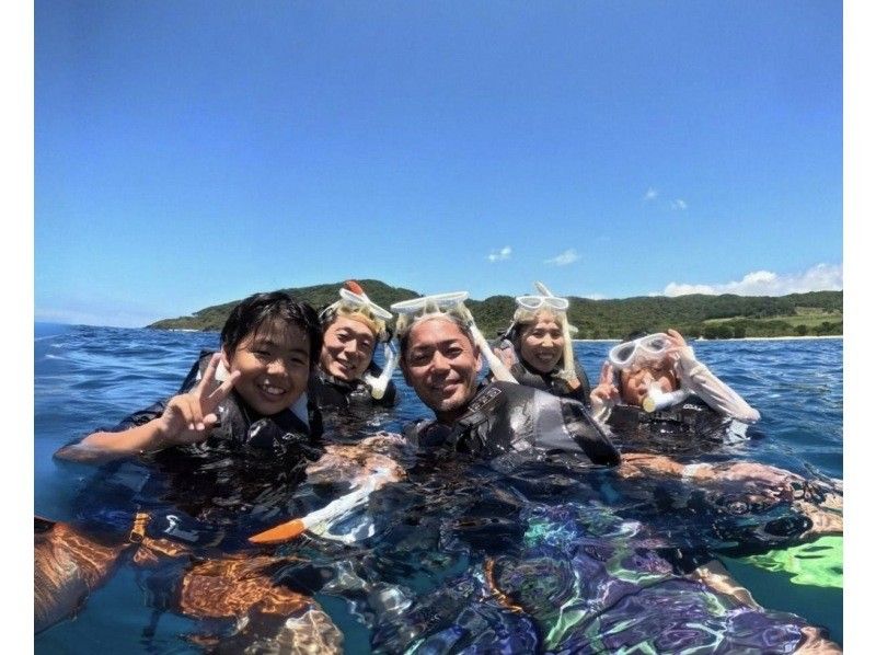 【ウミガメと泳ごう！】ウミガメポイントシュノーケリング（GoPro写真サービス付き）の紹介画像