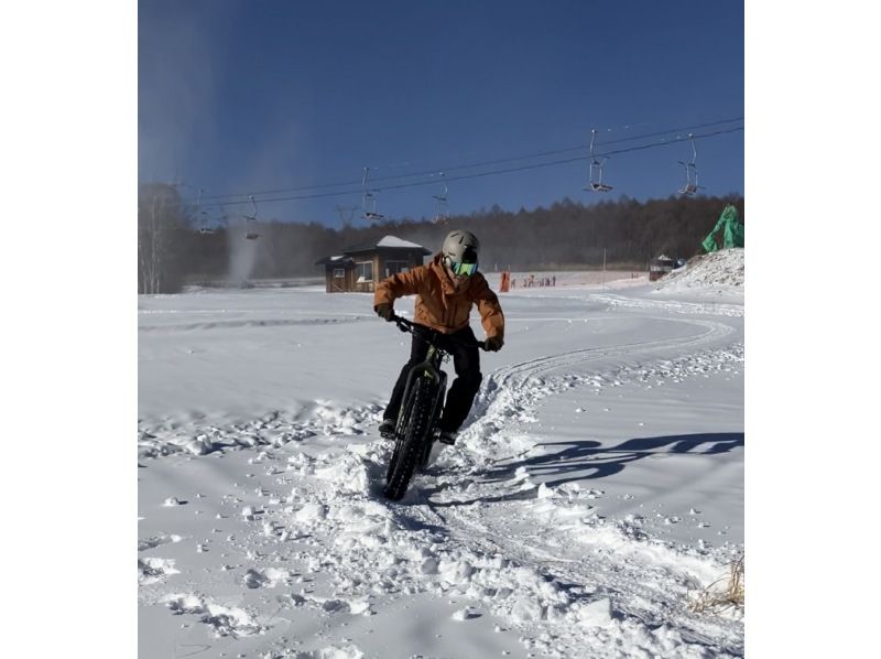 【長野・姫木平/鷹山】雪上マウンテンバイクで自然を存分に楽しもう！自転車乗れたらOK！初心者・ファミリー・女性も大歓迎！2名以上はお得！の紹介画像