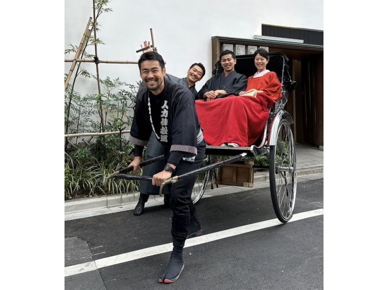 [Tokyo, Asakusa] Sightseeing in Asakusa - Tokyo Skytree - Taking photos in a kimono - Rickshaw ride! Families (children welcome), couples, friends, and singles are all welcome!の紹介画像