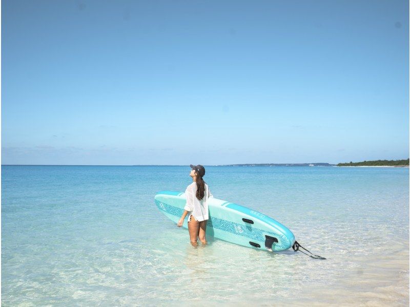 【미야코지마/송영 가능】★당일 예약 OK★【대정평! 비치 SUP 투어] 송영 · 사진 · 동영상 데이터 무료!の紹介画像