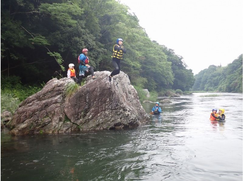 [Tokyo, Okutama] Combo plan to enjoy Okutama for a day: Half-day rafting + half-day hydrospeed (lunch included/photo and video included)の紹介画像