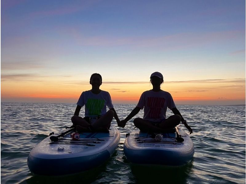 [Miyakojima・SUP] Make a reservation the day before ◎ | ★Sunrise SUP with the sunrise★ A great way to start your day!の紹介画像
