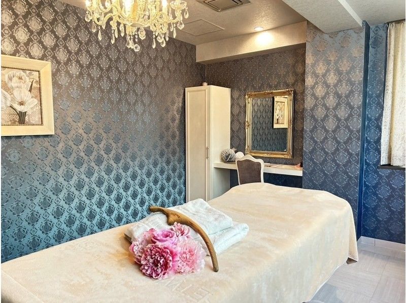 [Osaka・Shinsaibashi] *Women only: 60-minute facial "Face, décolleté, mask, scalp treatment"の紹介画像