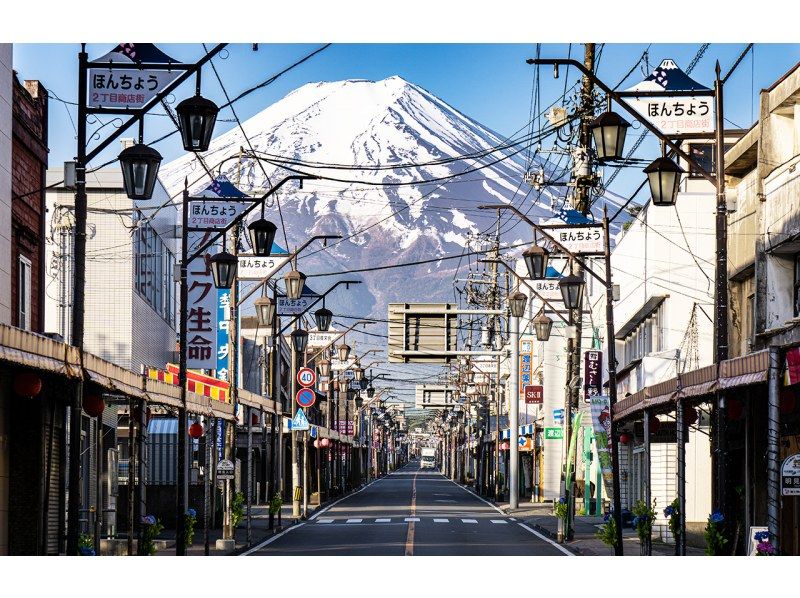 [Shizuoka, Mt. Fuji, Bus Tour] A day trip to Mt. Fuji's Internet celebrity attractions - Tenty Town, Oshino Hakkai, Lake Kawaguchi, and convenience store Lawsonの紹介画像