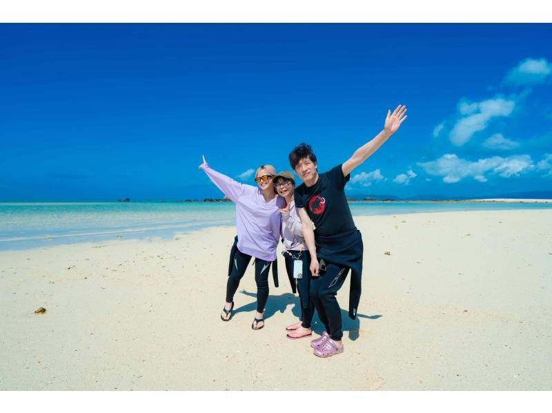 ★Student discount★ [Phantom Island & Mangrove SUP] Ishigaki Island - a place you want to visit at least once in your life! A very popular spot★ The cheapest in the industry [Participants from age 3] Same-day reservations accepted! Free pick-up and drop-off/photosの紹介画像