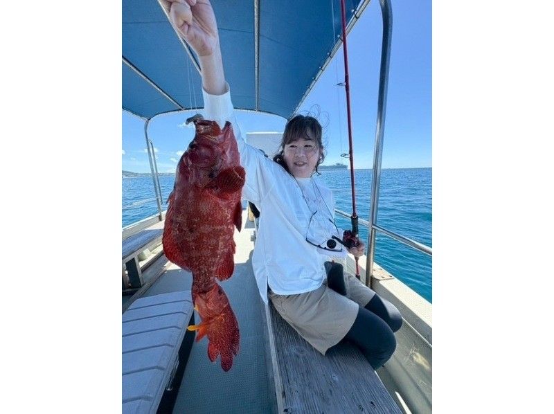 【沖縄・石垣島発】半日釣り体験/初心者・女性･お子様OK/現役漁師と行く！（約3時間）の紹介画像