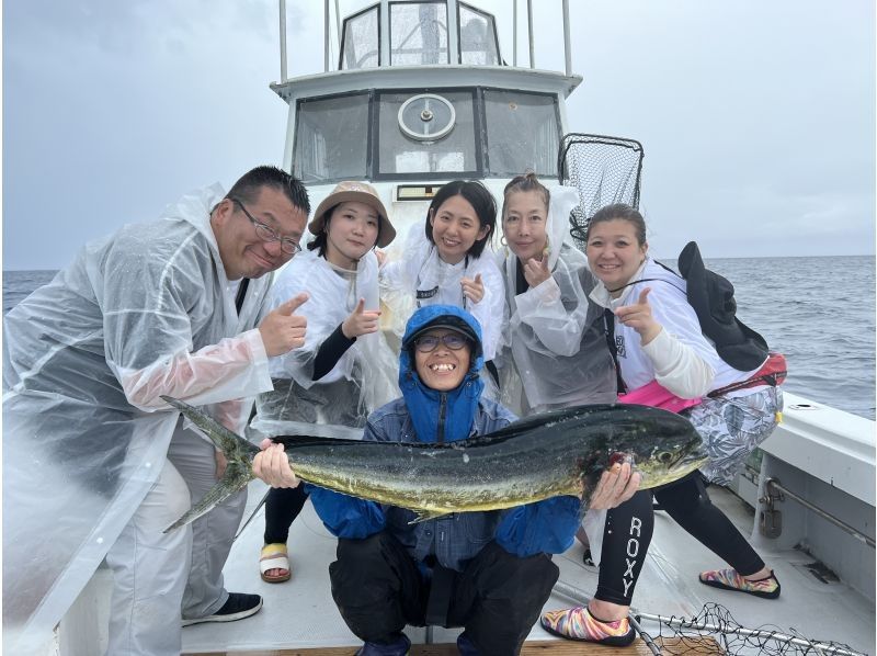 【沖縄・石垣島】カジキ釣りトローリング　半日貸切チャーター　の紹介画像