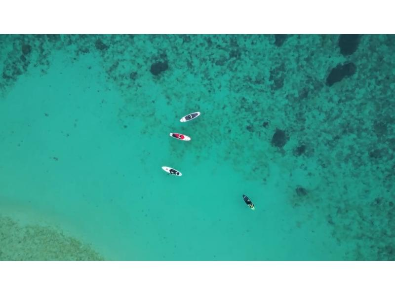 沖縄本島【サップボードレンタル】初心者歓迎☆まるで海上散歩♪沖縄の絶景SUPレンタル☆当日予約歓迎◎の紹介画像