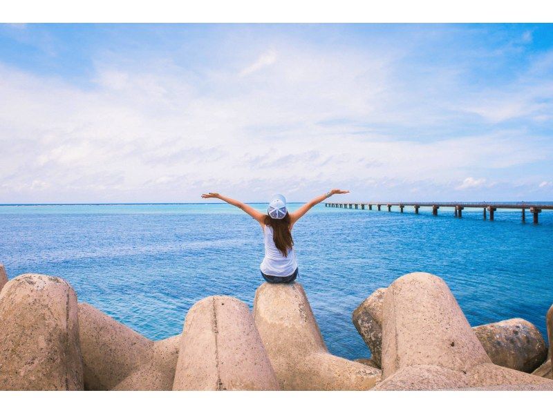 "Let's have fun in the sea until your flight time☆" A fully-chartered private course! Enjoy jet & marble, SUP, and snorkeling on a comfortable boat!の紹介画像