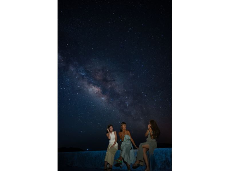 ＜Okinawa, Zamami Island＞ Starry sky photo and space walk in Zamami Island ☆彡 (in case of bad weather: schedule change or full refund) For families, couples, and friendsの紹介画像