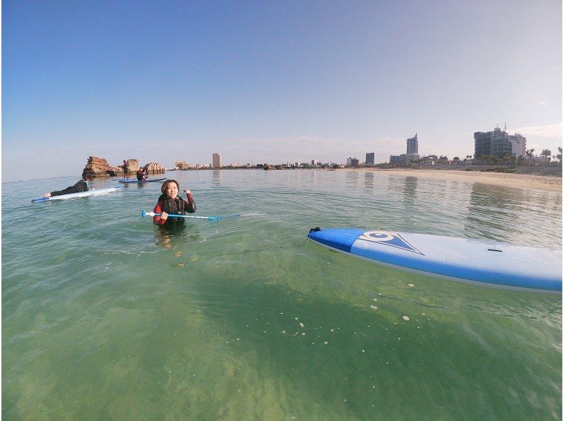 Super Summer Sale 2024 [Okinawa/Chatan] SUPA Paddle Board Instructor-led Course (for beginners to experienced)! Free photos and transportation availableの紹介画像