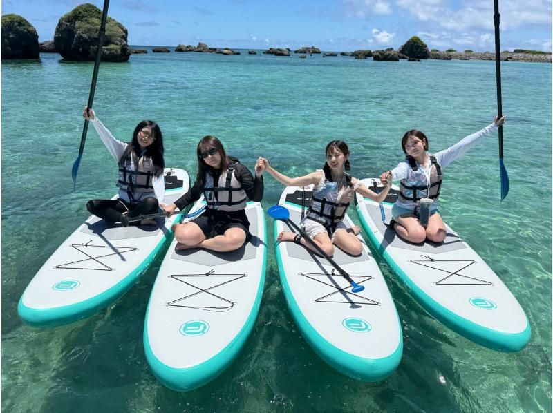 【冲绳、宫古岛、绝佳视野的SUP】{1岁~70岁均可参加！}在宫古岛蔚蓝之海体验SUP★の紹介画像