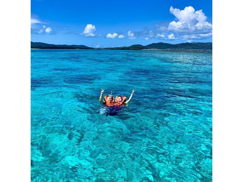 [Okinawa, Kumejima] Kumejima Hatenohama Beach Tour by Speedboatの紹介画像